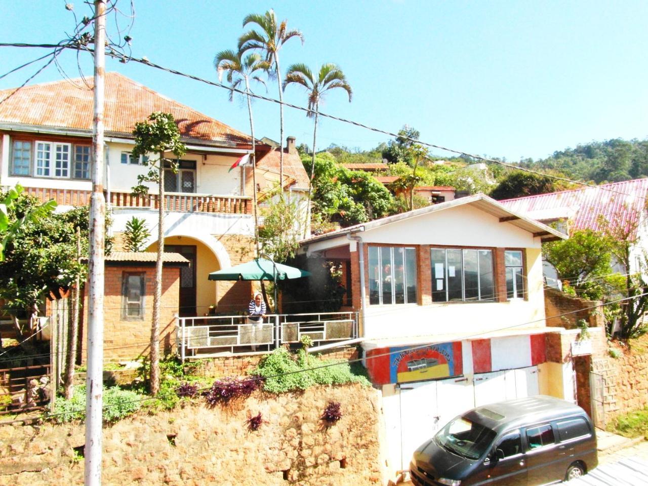 Hotel Three Palms Fianar Fianarantsoa Exterior foto